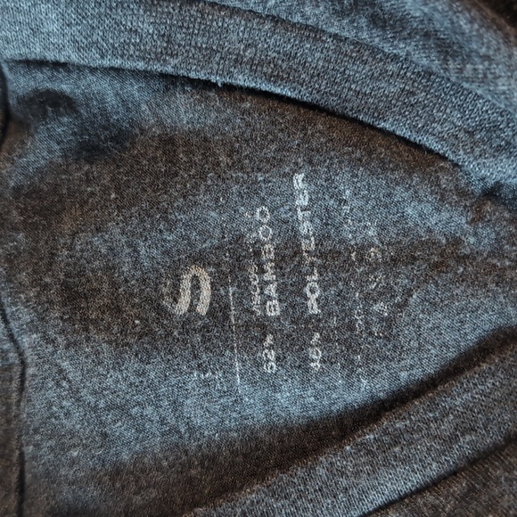 Cariloha Tee - Picture 2 of 2